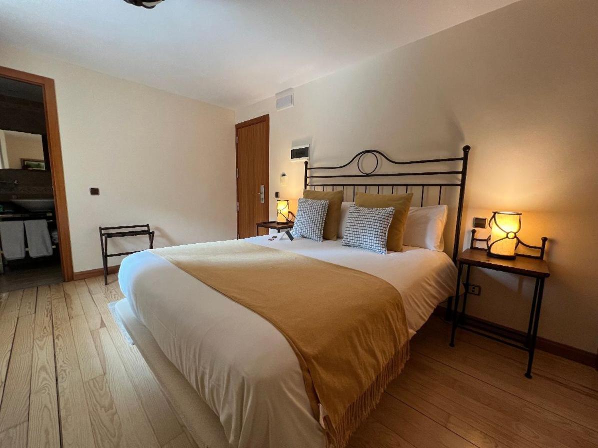 Corzo Hotel Cercedilla Kültér fotó